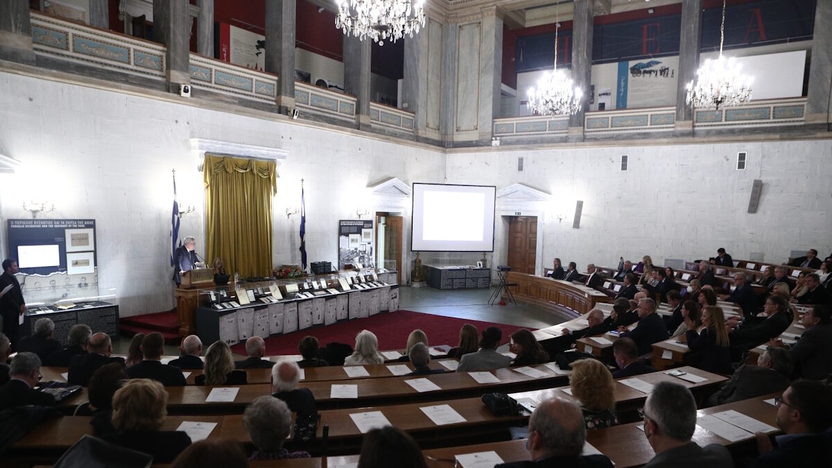 Συνεδρίαση του Πανελλήνιου Ιατρικού Συλλόγου