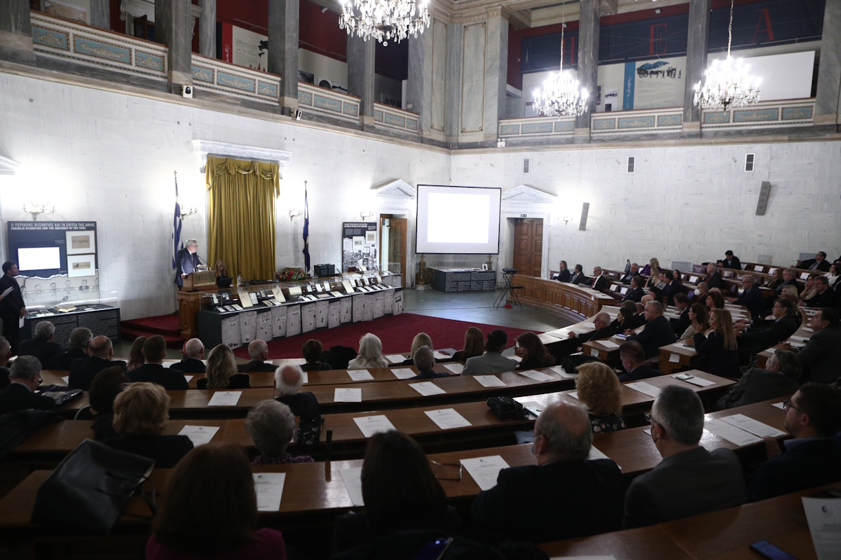 Ο Βασίλειος Ψυχογυιός νέος πρόεδρος του Πανελλήνιου Ιατρικού Συλλόγου
