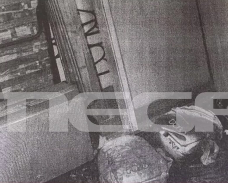 Το εσωτερικού του δώματος στο Περιστέρι, όπου διέμενε η οικογένεια με τα 6 παιδιά