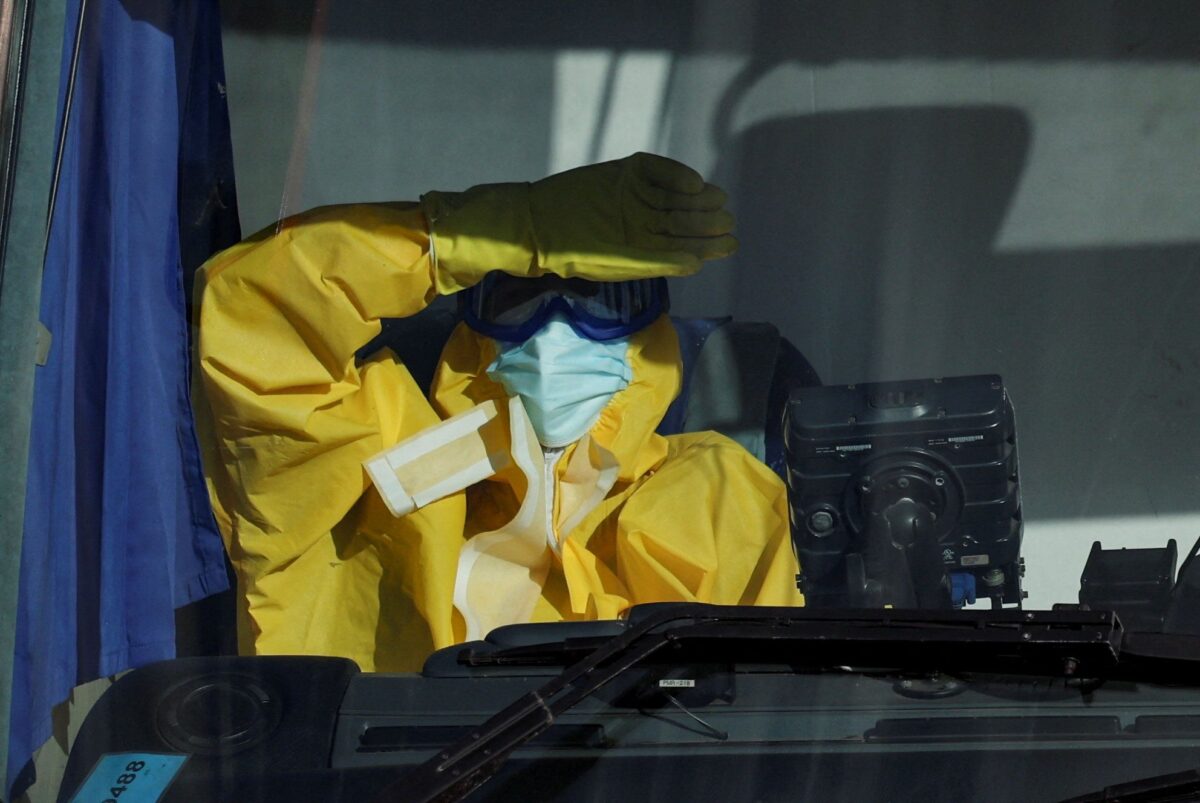 Οι viral θεωρίες συνωμοσίας για τον χανταϊό: Από Plandemic και Covid 2.0 μέχρι το φάρμακο που θεραπεύει