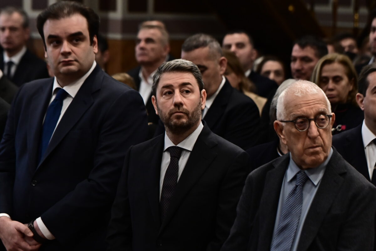 Κακλαμάνης σε Ανδρουλάκη για υποκλοπές και τα περί «θεσμικής εκτροπής»: «Ό,τι είναι να ειπωθεί θα ειπωθεί στην Ολομέλεια»