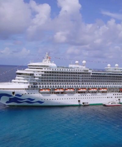 Το Caribbean princess κρουαζιερόπλοιο