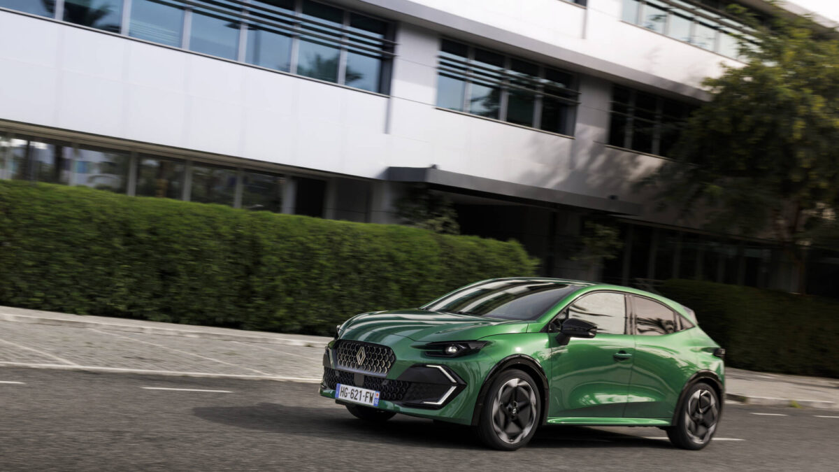 renault-clio-techno-eco-g-120-hp-edc
