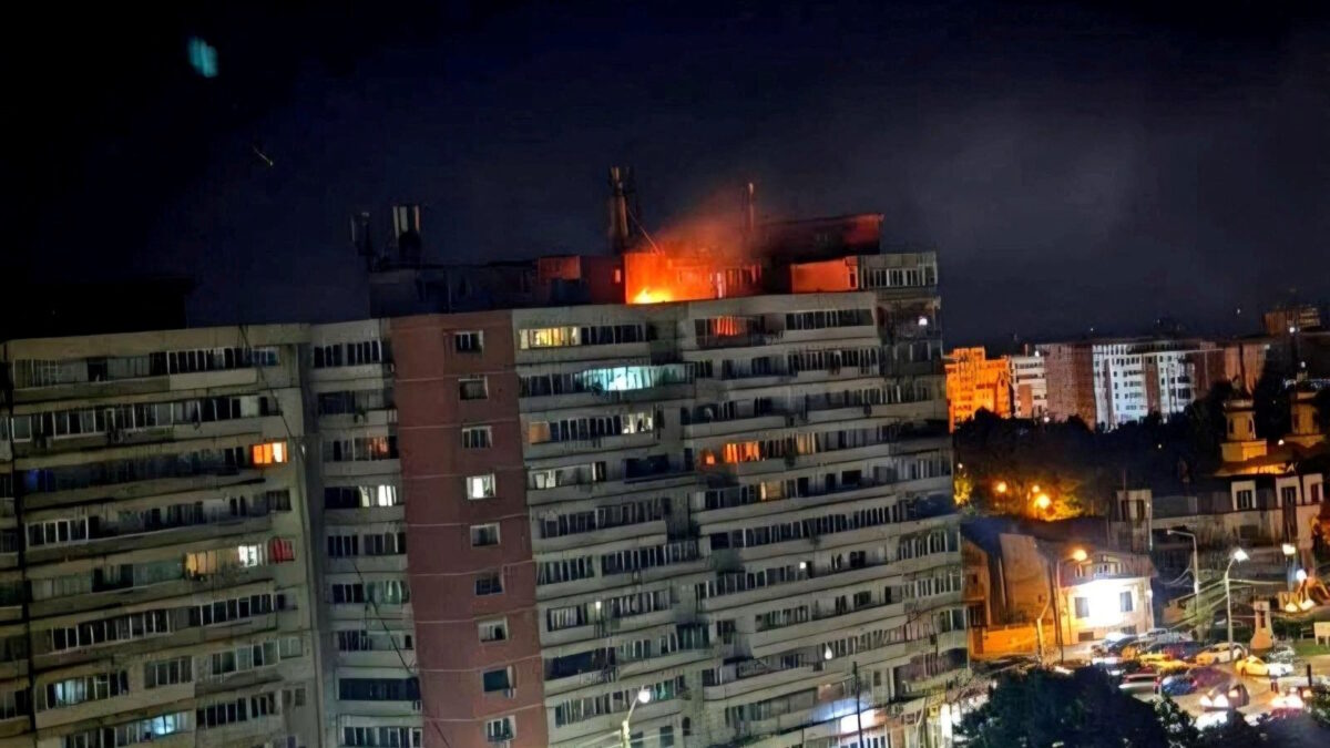 Ρωσικό drone έπεσε σε πολυκατοικία στη Ρουμανία