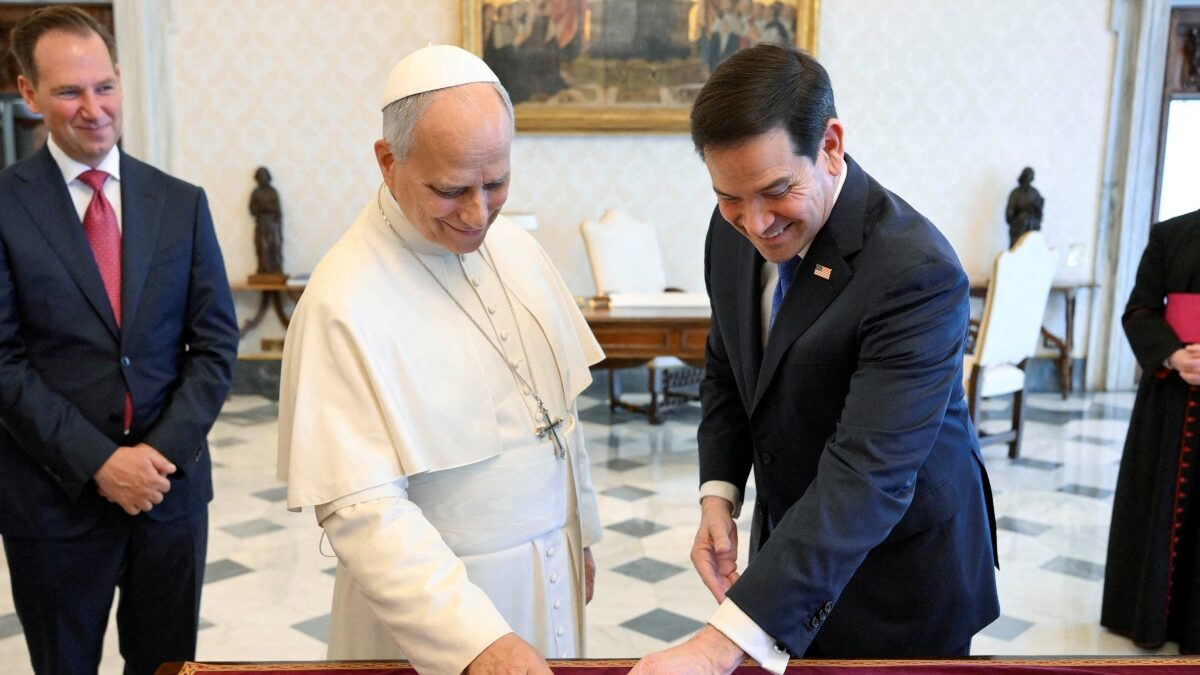 Μάρκο Ρούμπιο και πάπας Λέων