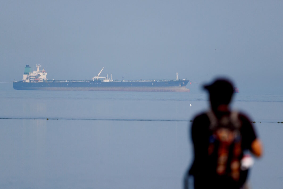 Ρωσικό πετρέλαιο: Ξεμπλόκαρε το Νοβοροσίσκ και ο Τραμπ έδωσε νέα «σανίδα σωτηρίας» με την άρση των κυρώσεων