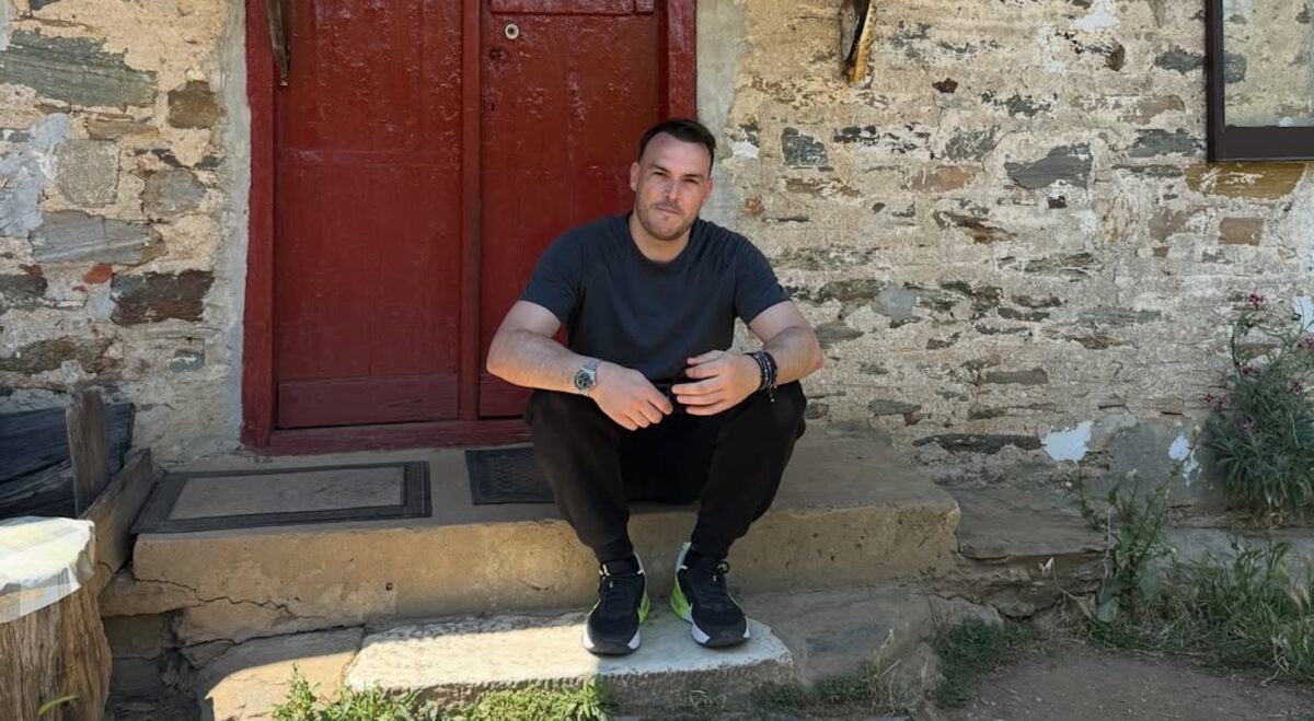 Σάκης Αρσενίου