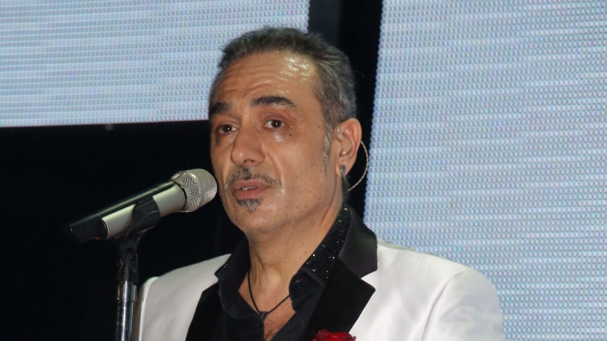 Νότης Σφακιανάκης