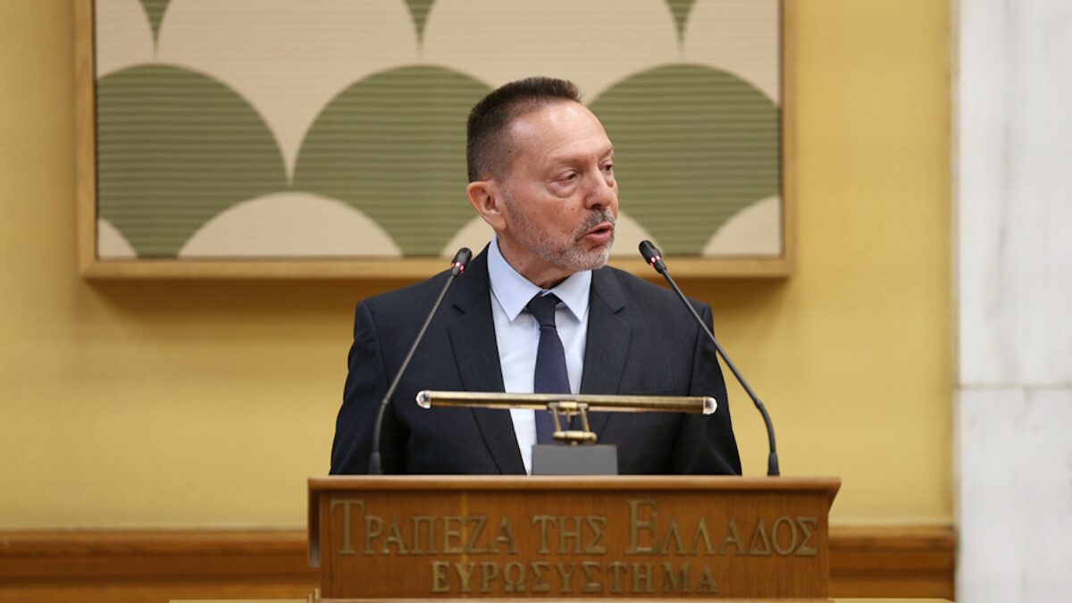 Γιάννης Στουρνάρας