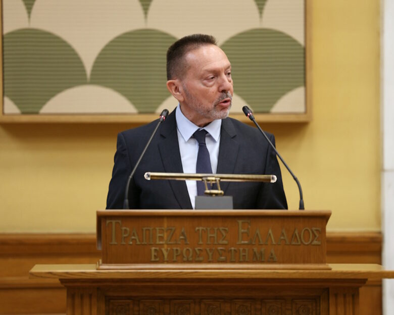 Γιάννης Στουρνάρας