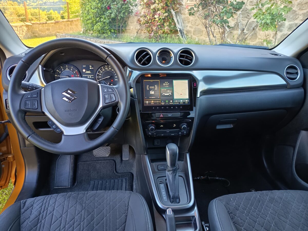 suzuki-vitara-hybrid-test