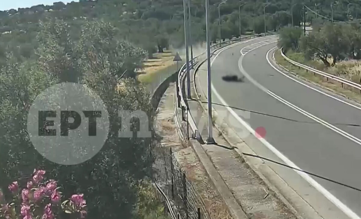 Η στιγμή του θανατηφόρου τροχαίο στη Λέσβο