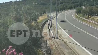 Η στιγμή του θανατηφόρου τροχαίο στη Λέσβο