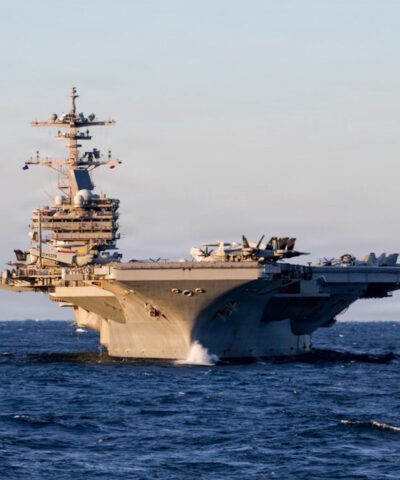 Το αμερικανικό αεροπλανοφόρο USS George H.W. Bush
