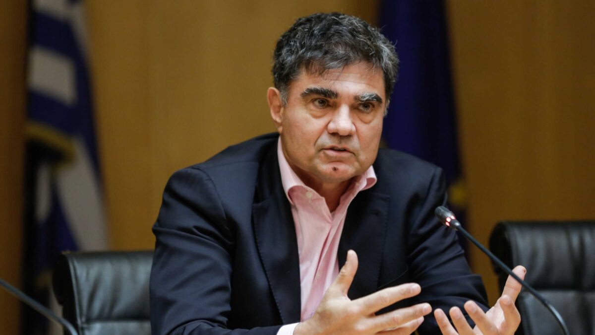 O πρόεδρος της Motor Oil Γιάννης Βαρδινογιάννης