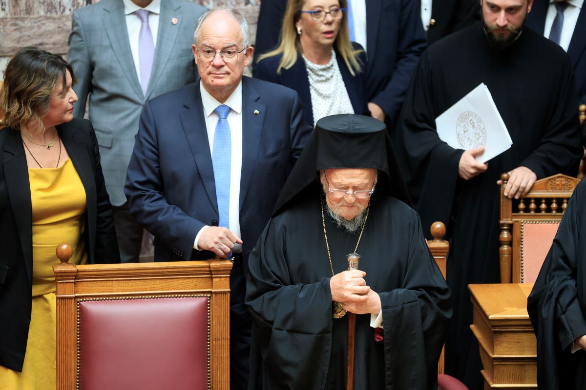 Ο Οικουμενικός Πατριάρχης Βαρθολομαίος στη Βουλή