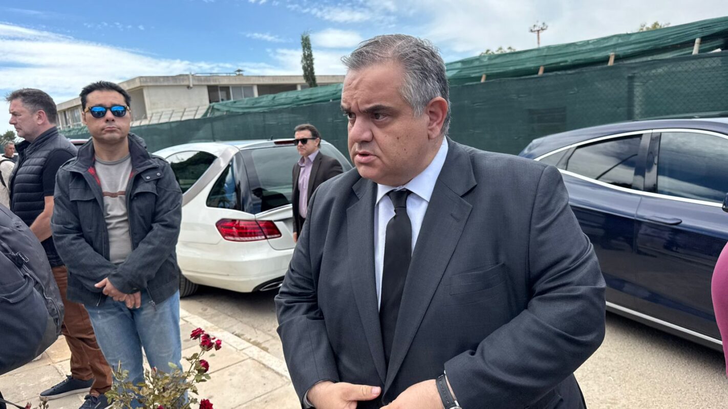 Σπανάκης