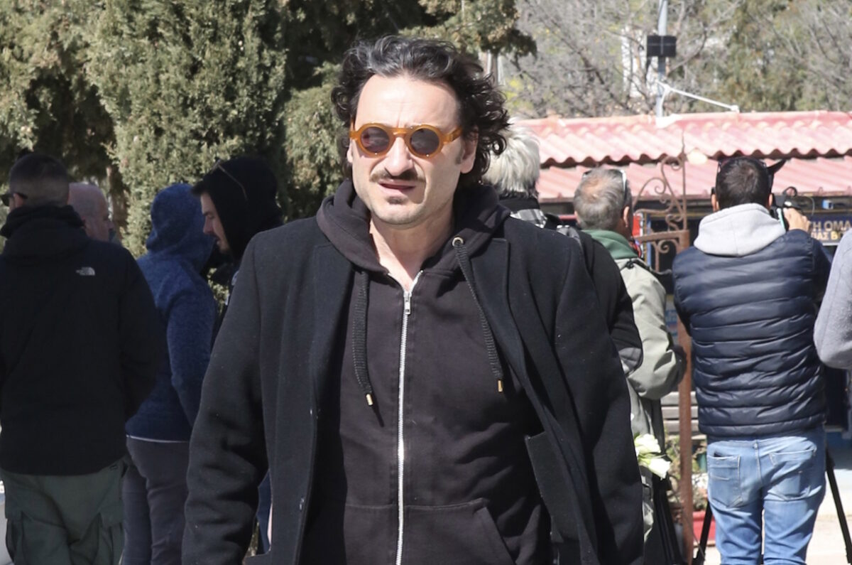 Θρήνος για τον Βασίλη Χαραλαμπόπουλο: Πέθανε ο πατέρας του - «