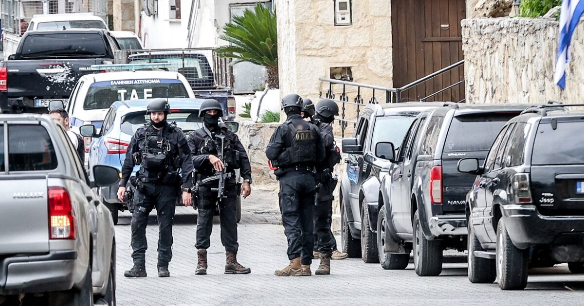 «Μαφία» στα Βορίζια: Σε κατ’οίκον περιορισμό ο «θείος» ύστερα από διαφωνία ανακριτή και εισαγγελέα για την προφυλάκισή του