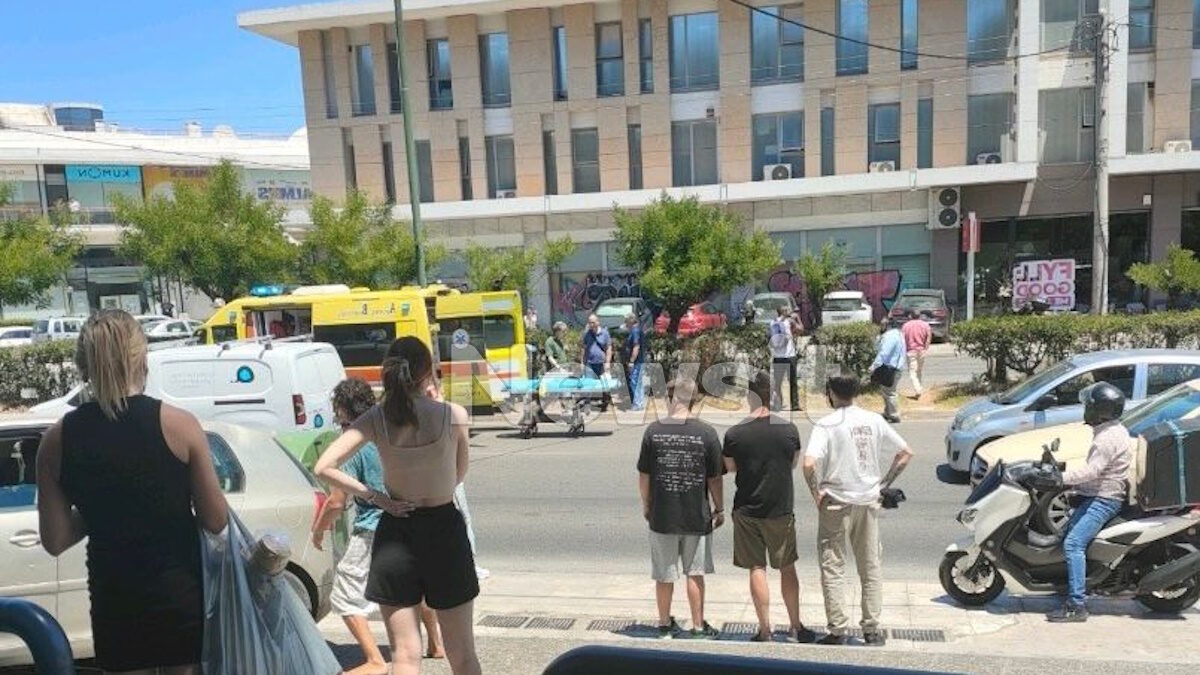 Οδηγός παρέσυρε και σκότωσε πεζή στην Αγία Παρασκευή