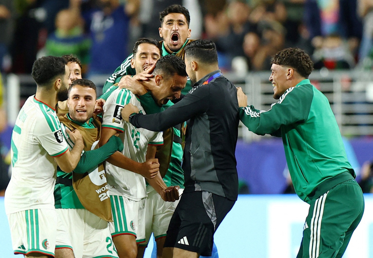 Αλγερία νικά 2-1 την Ιορδανία και διεκδικεί τη δεύτερη θέση με την Αυστρία στο Μουντιάλ 2026