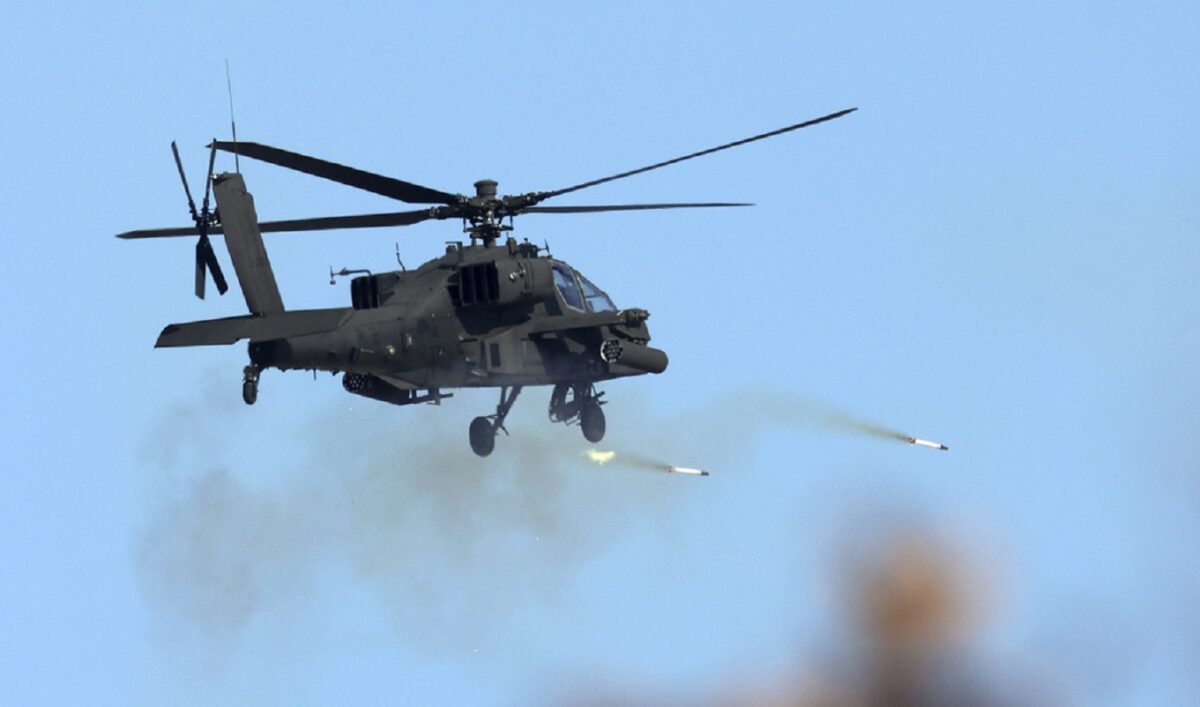 Κατάρριψη Apache στον Κόλπο: Η αλλαγή ρητορικής από τον Τραμ