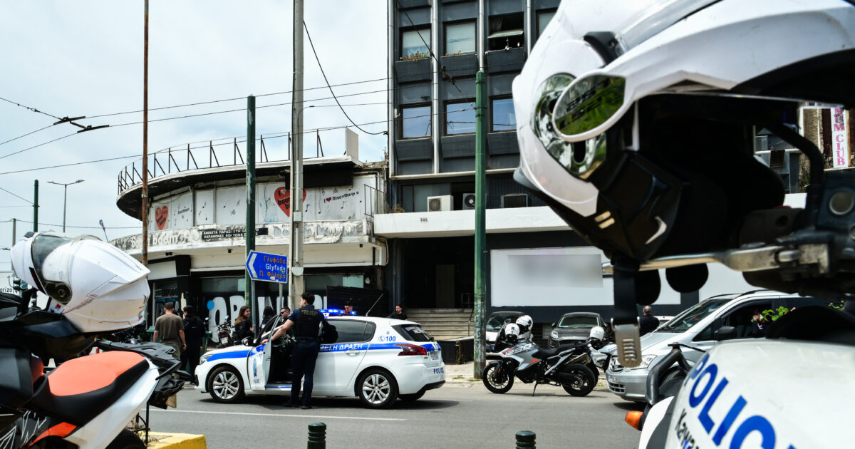 Περιστέρι: 7 ανήλικοι συνελήφθησαν, βρέθηκαν στην κατοχή τους μαχαίρια και σιδερογροθιά