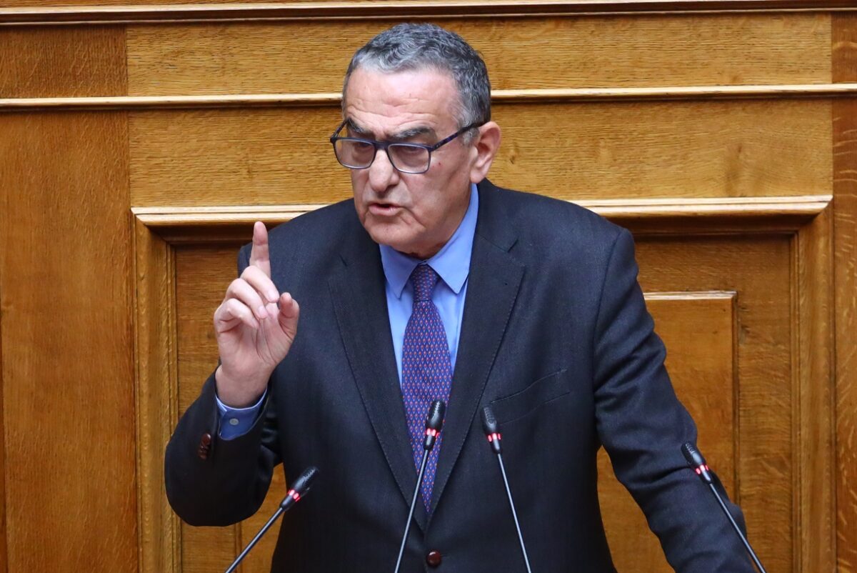 Χαράλαμπος Αθανασίου