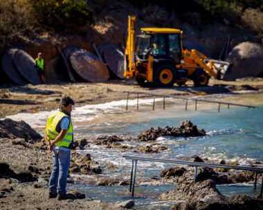 Κατεδαφίσεις σε αυθαίρετες κατασκευές σε παραλίες