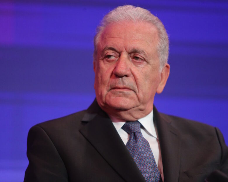Δημήτρης Αβραμόπουλος