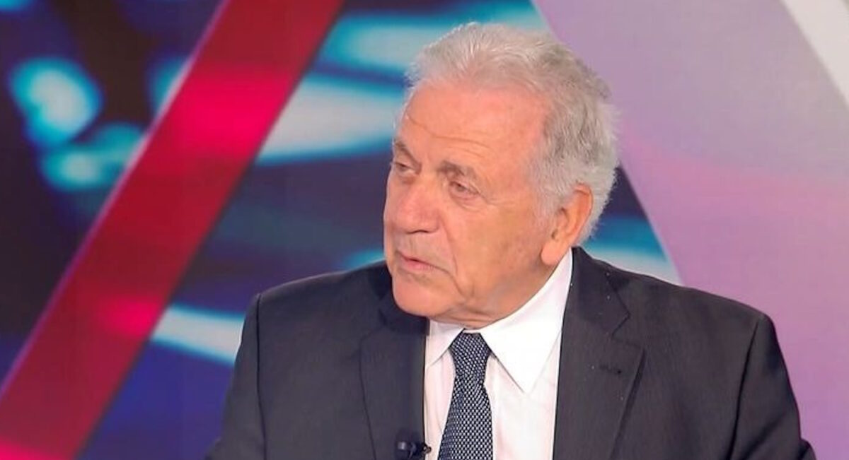 Ο Δημήτρης Αβραμόπουλος
