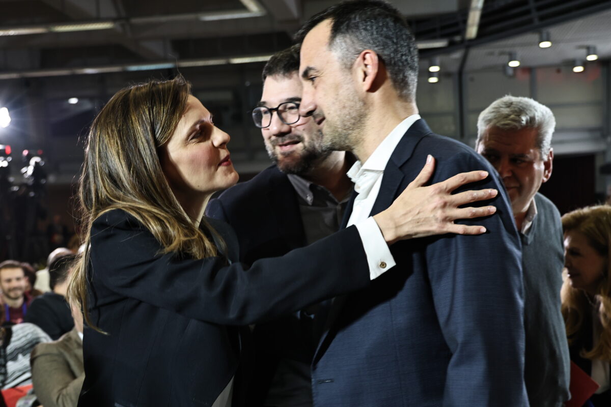 Έφη Αχτσιόγλου: Η αποχώρηση 7 βουλευτών και 150 στελεχών από