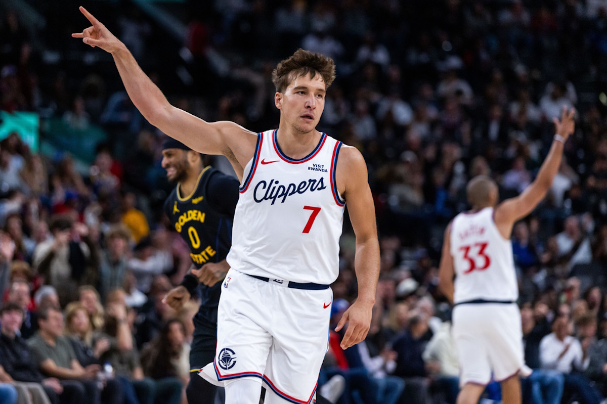 Στην Αθήνα ο Μπόγκνταν Μπογκντάνοβιτς – Διασκέδασε στον Νίκο