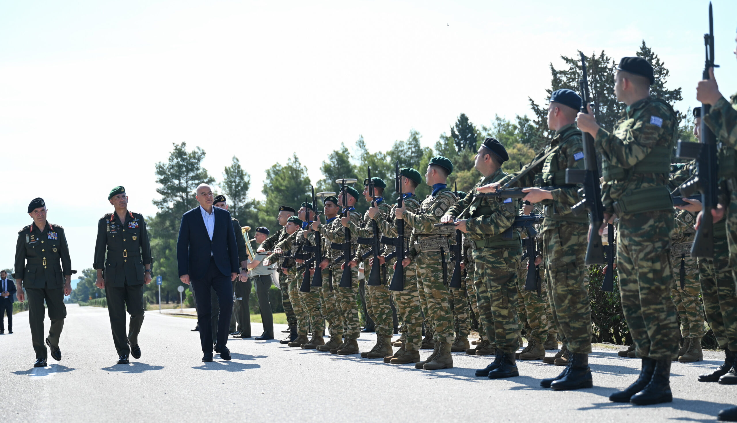 Νίκος Δένδιας, Έφεδροι