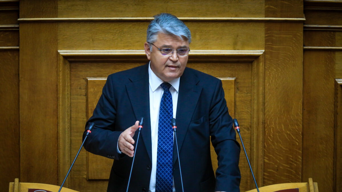 Δημήτρης Νατσιός, Νίκη