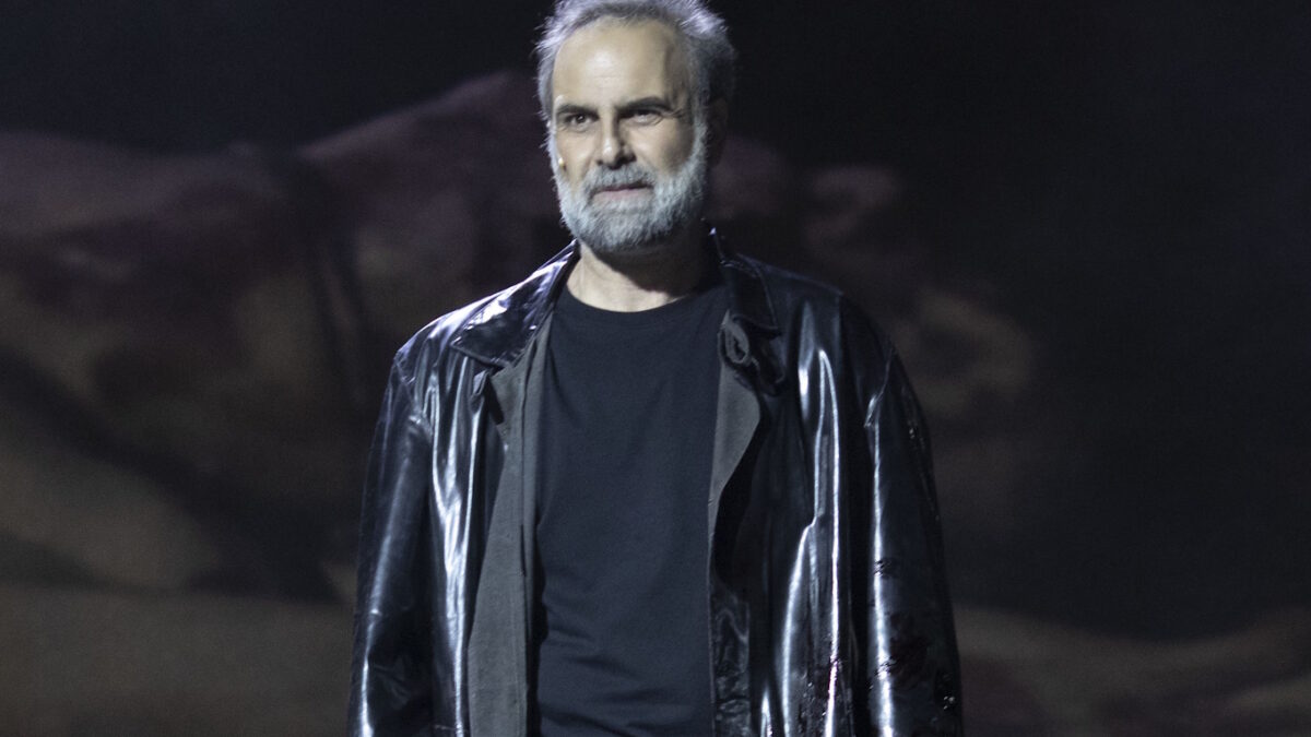 Δημήτρης Παπανικολάου