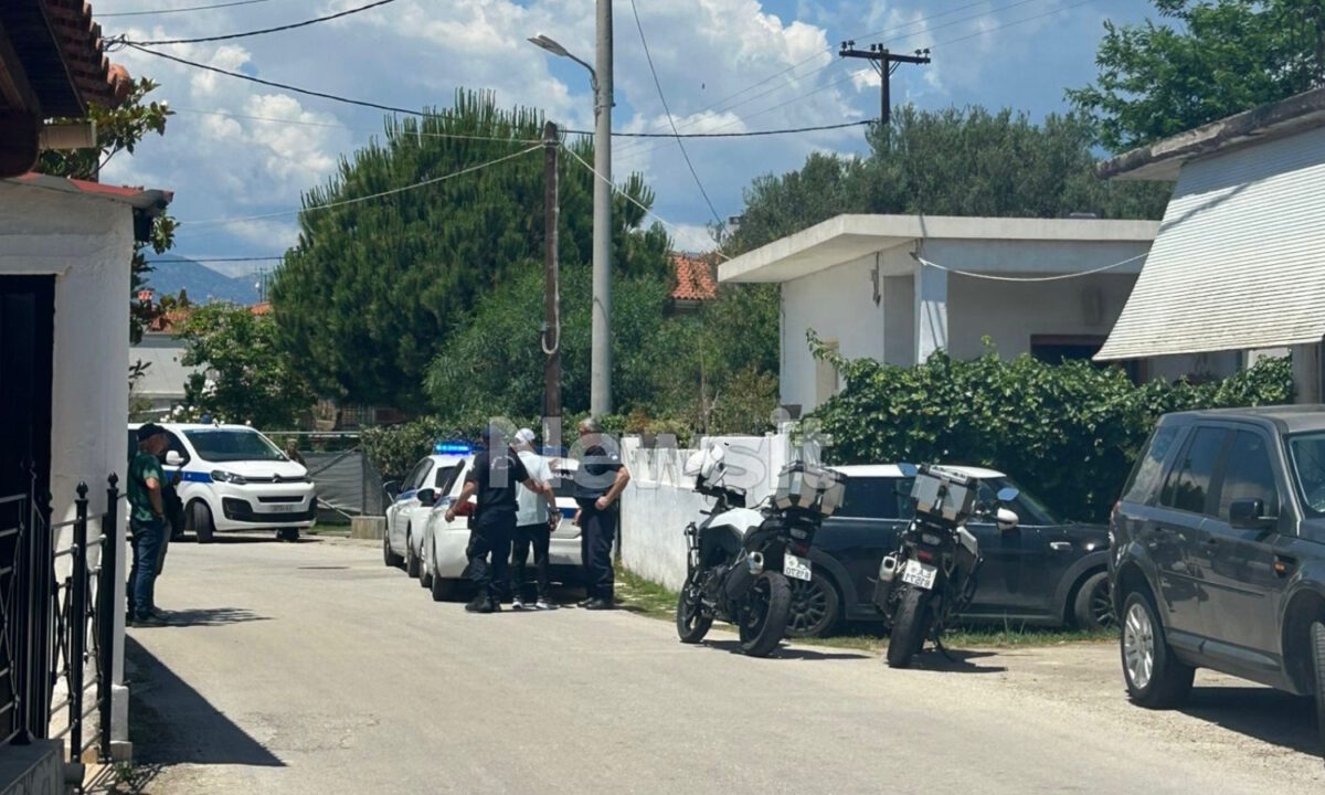 Θρίλερ στην Αιγιαλεία: Μητέρα και γιος βρέθηκαν νεκροί μέσα 