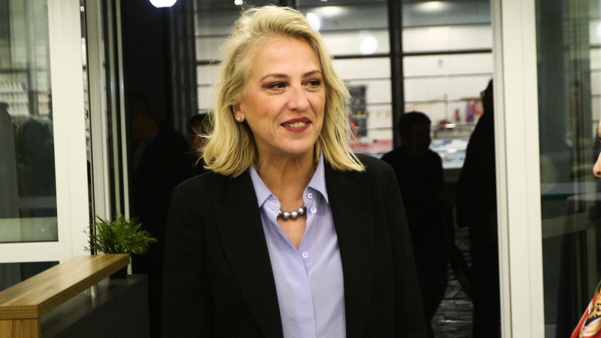 Ρένα Δούρου