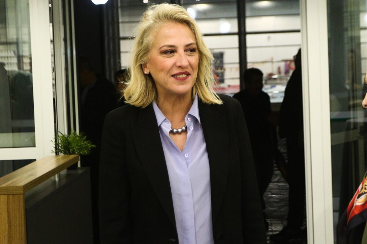 Ρένα Δούρου