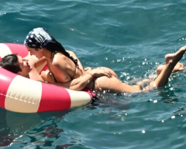 Η Dua Lipa και ο Callum Turner