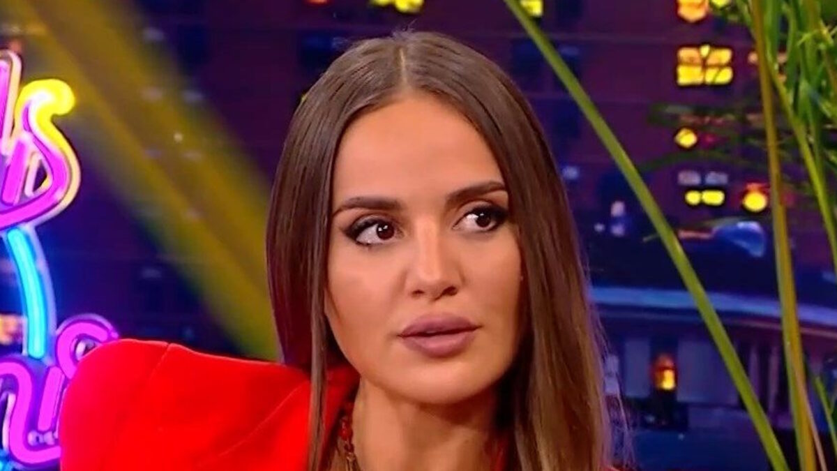 Ρία Ελληνίδου – Γρηγόρης Αρναούτογλου: Ο απολαυστικός διάλογος για τον Δημήτρη Αλεξάνδρου Η Ρία Ελληνίδου καλεσμένη του Γρηγόρη Αρναούτογλου