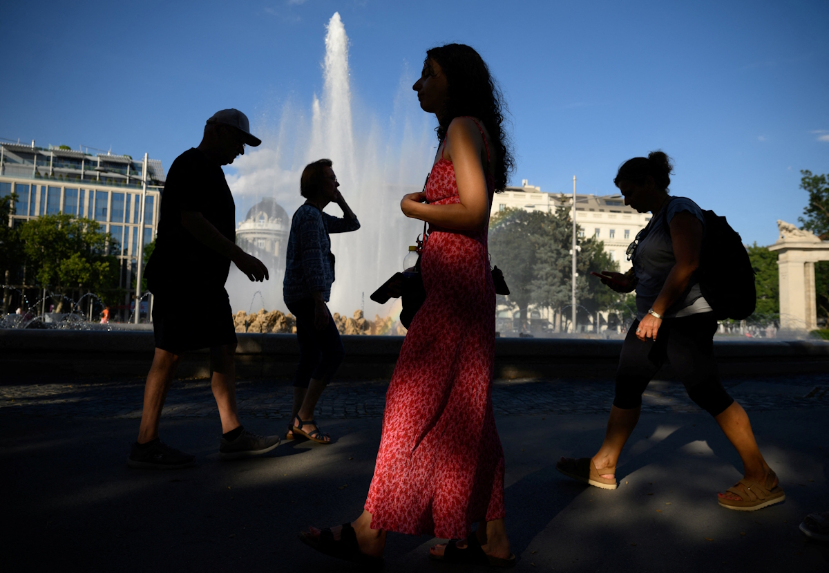 Στα «κόκκινα» ο υδράργυρος στη Βιέννη