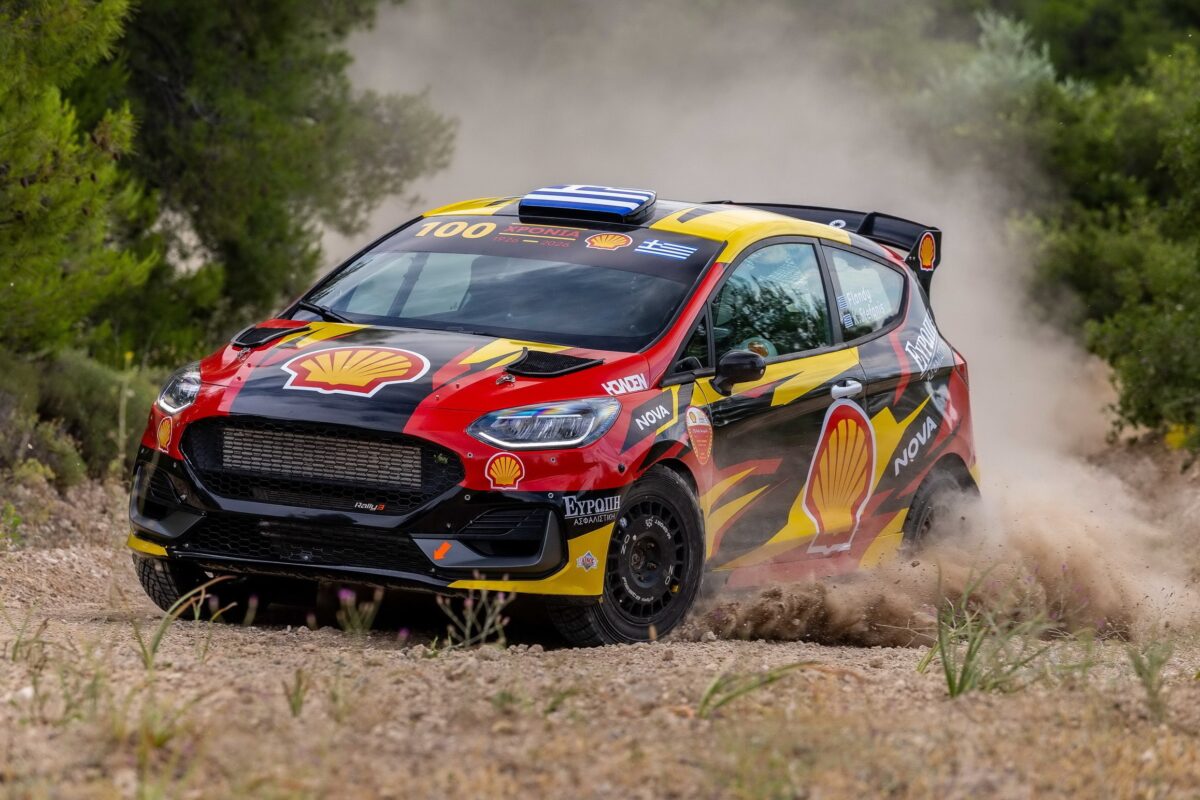 ford-fiesta-rally3-stefanis