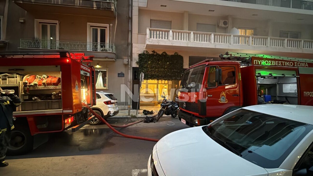 Φωτιά στο Κολωνάκι