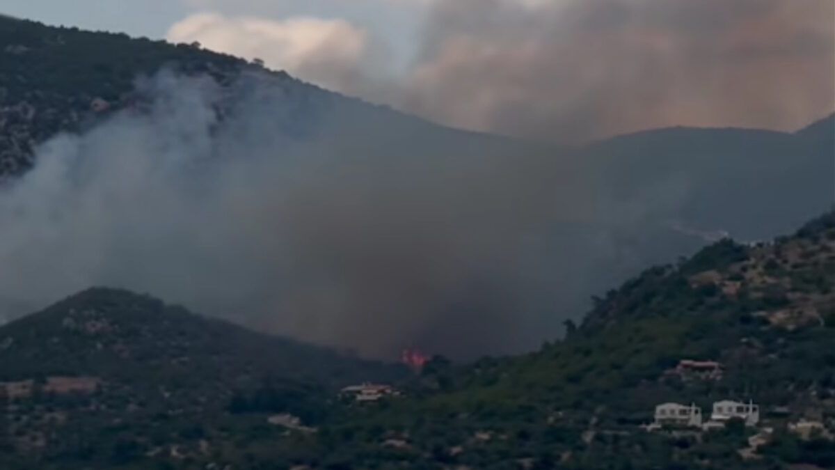 Η φωτιά στο Λουτράκι