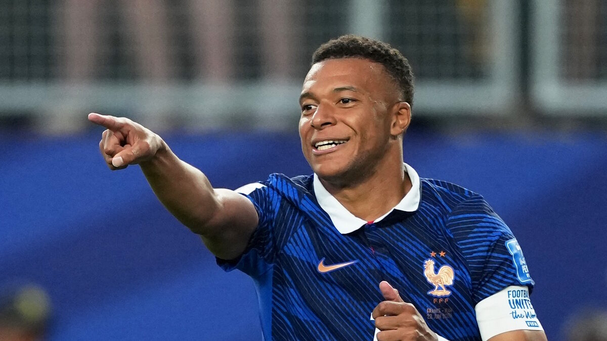 Ο Kylian Mbappe μόλις έχει κάνει δύο τα γκολ του