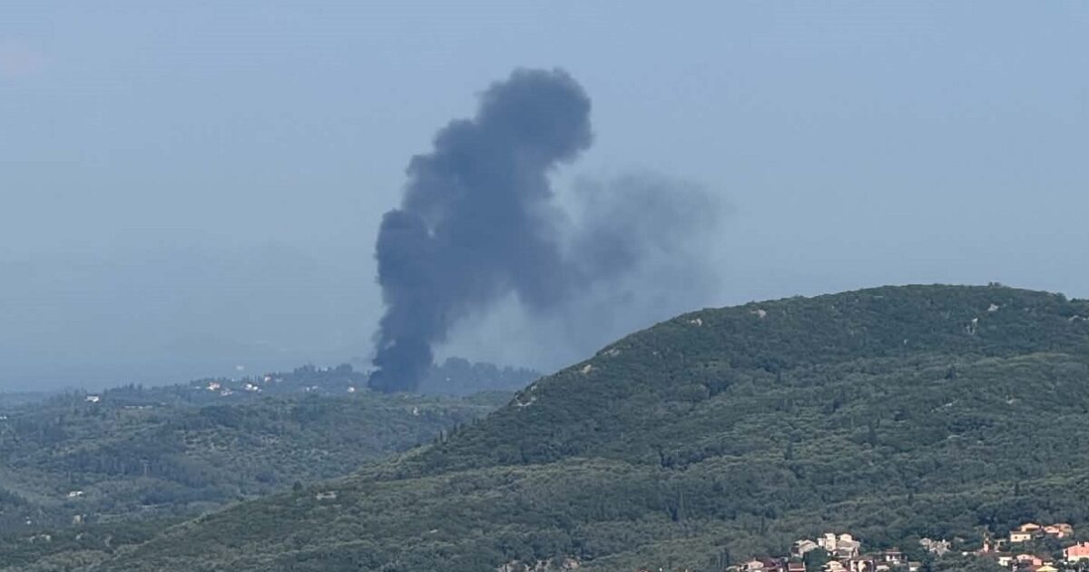Φωτιά στον ΧΥΤΑ στο Τεμπλόνι Κέρκυρας