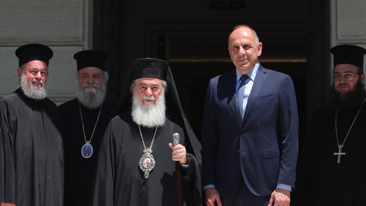Γεραπετρίτης με Πατριάρχη Ιεροσολύμων