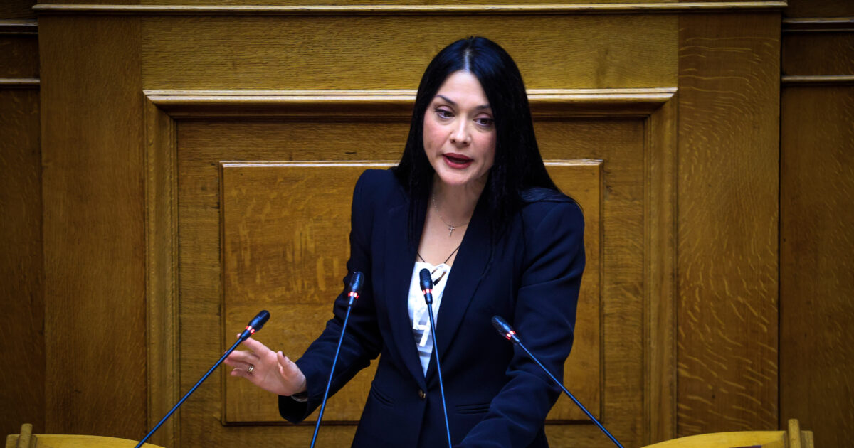 Νάντια Γιαννακοπούλου: Δυσκολεύει αντικειμενικά ο στόχος της πρώτης θέσης για το ΠΑΣΟΚ