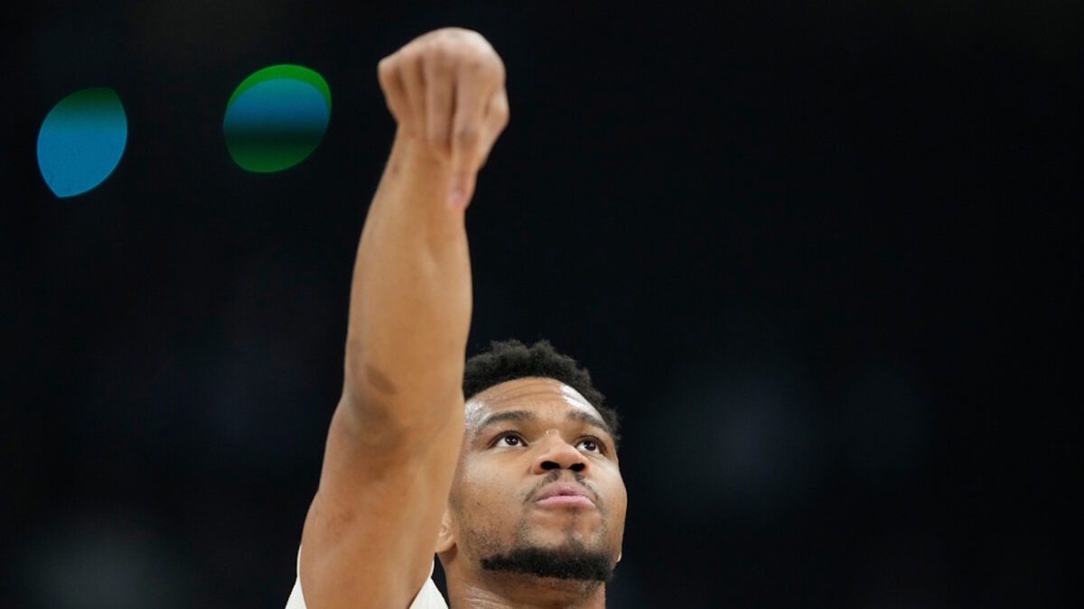Milwaukee Bucks' Giannis Antetokounmpo warms up before an NBA basketball game against the Phoenix Suns, Tuesday, March 10, 2026, in Milwaukee. (AP Photo